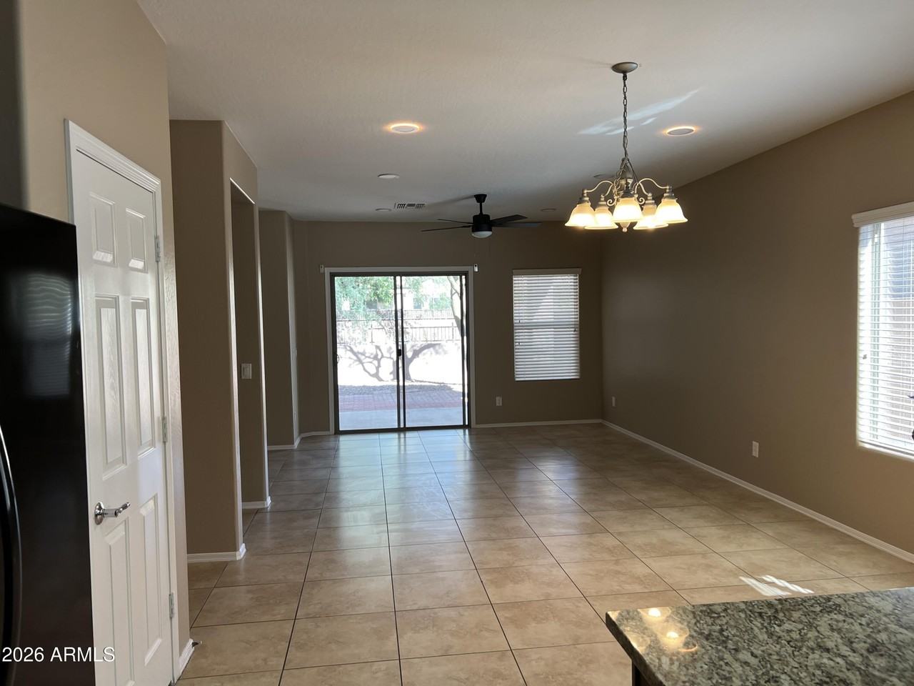 2381 N Monticello Dr - Photo 6 of 18