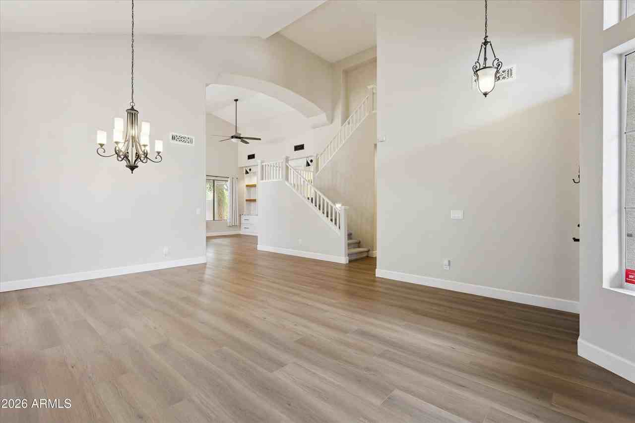 40016 N Faith Ln - Photo 6 of 42