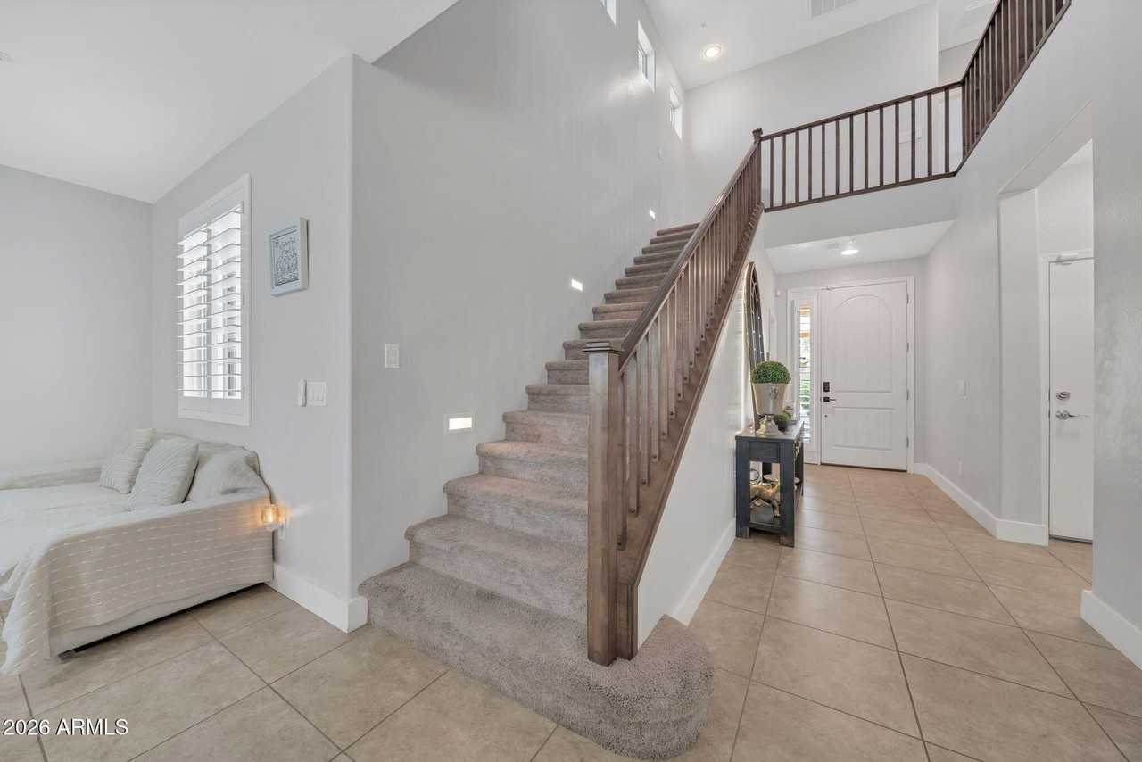 13023 N 93rd Dr - Photo 6 of 41