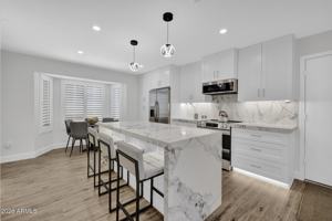 featured image of 4760 W Wahalla Ln
