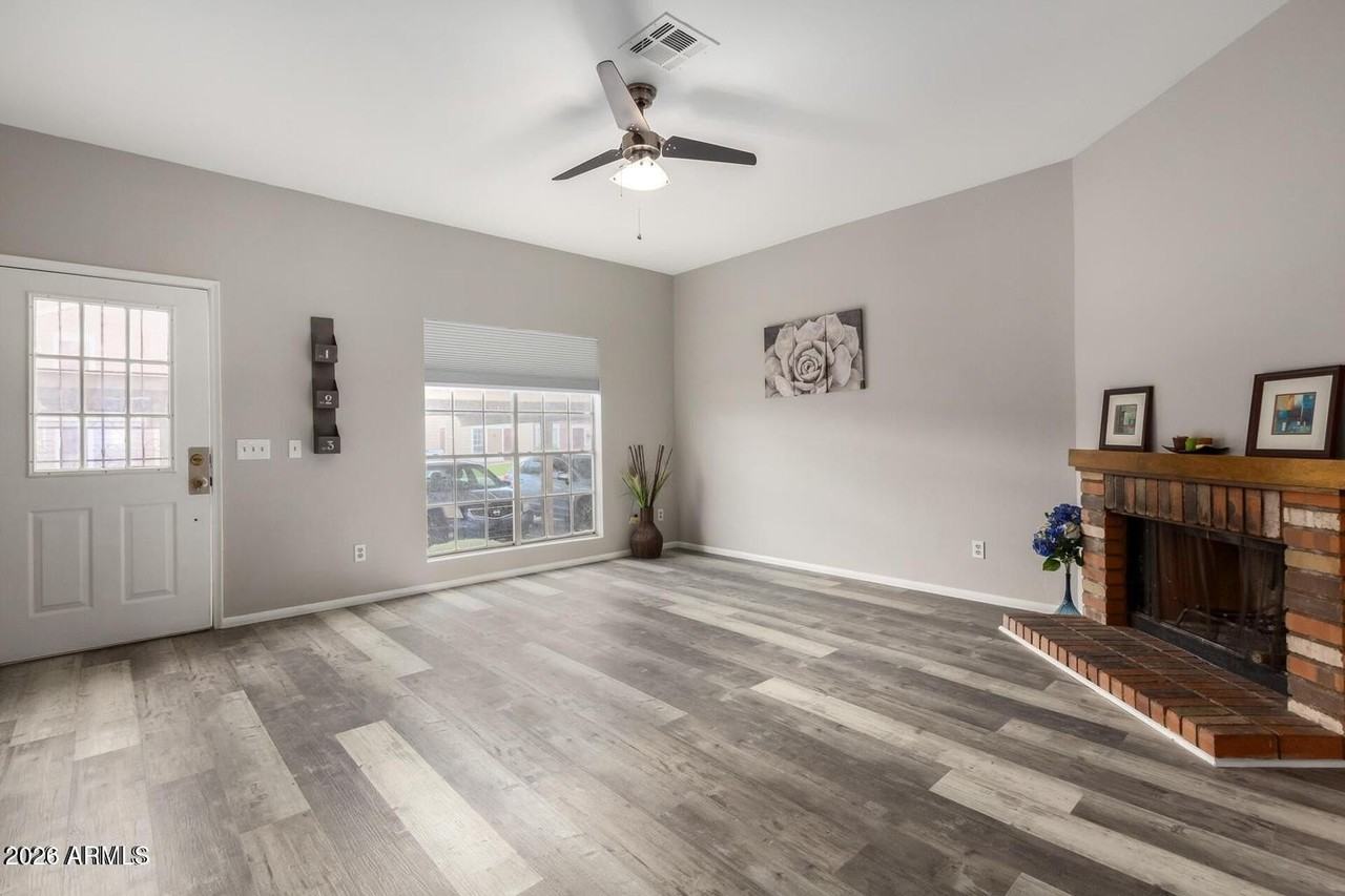 3320 W Mcrae Way #1 - Photo 6 of 28