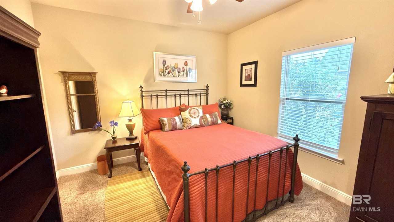 697 Parish Lakes Dr - Photo 7 of 25