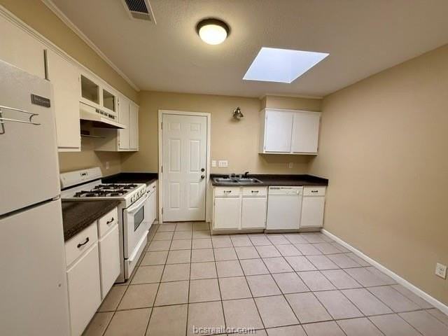 3309 Coastal Dr - Photo 6 of 20