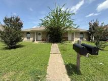 903 Azalea Ct #A - Photo 1 of 1