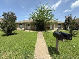 903 Azalea Ct #A - Photo 1 of 1