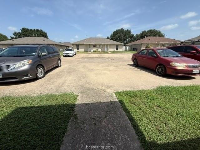 903 Azalea Ct #A - Photo 2 of 15