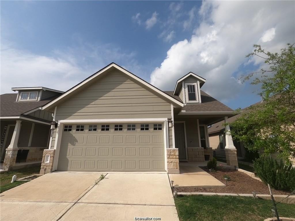 835 Mineral Wells Ln