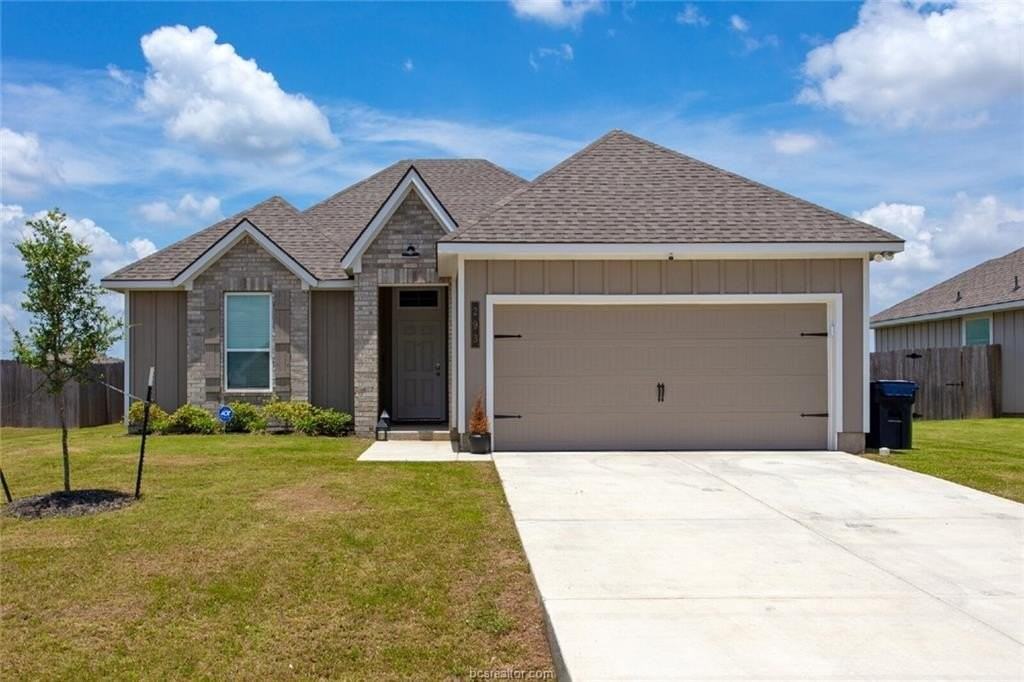 3515 Longmire Dr - Photo 2 of 23