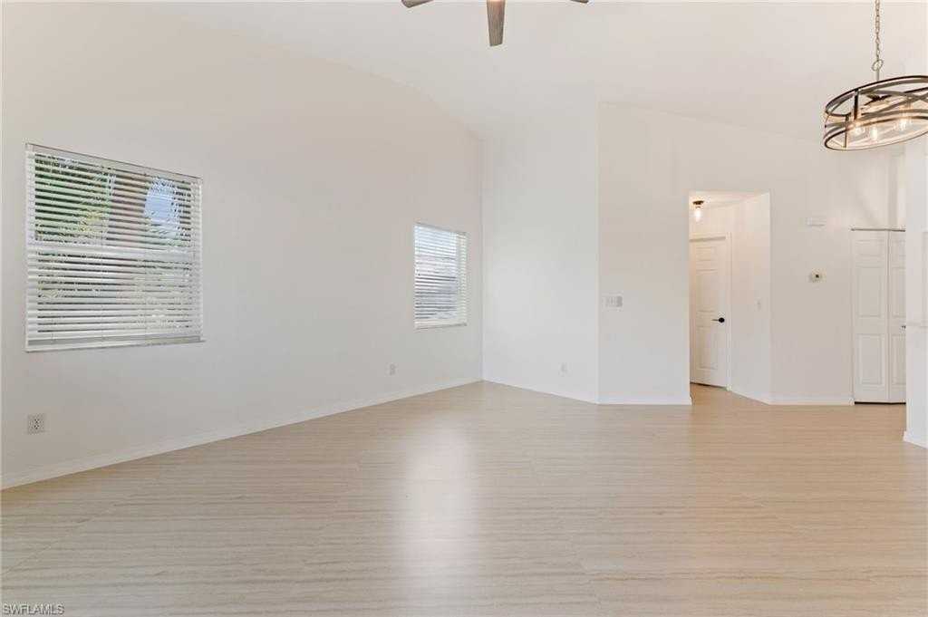 12081 Summergate Cir Apt 204 - Photo 6 of 22