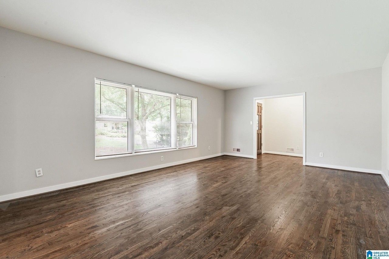 531 Park Ter - Photo 7 of 32