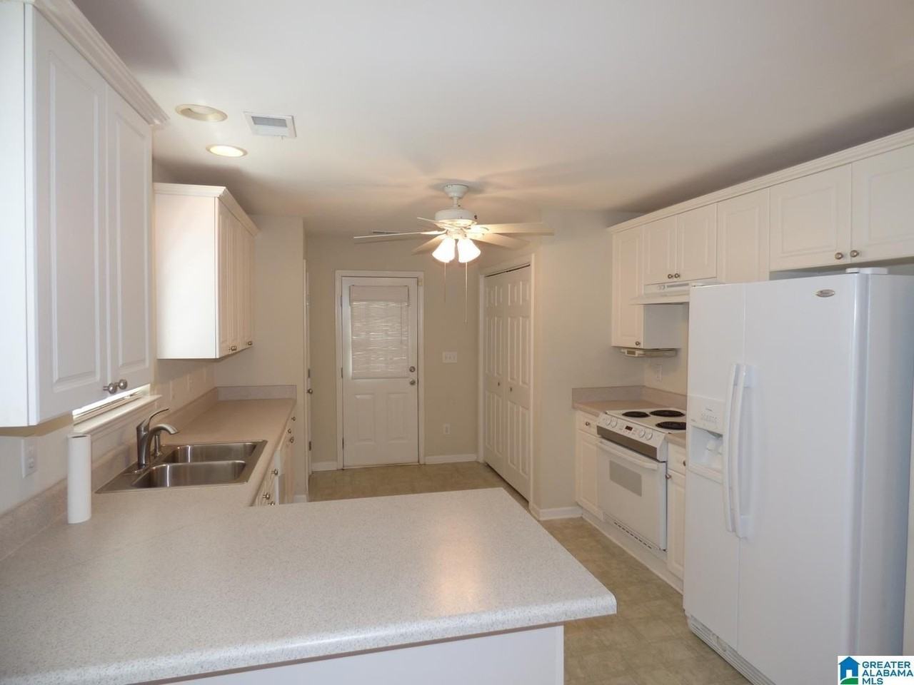 380 Forest Lakes Dr - Photo 4 of 8