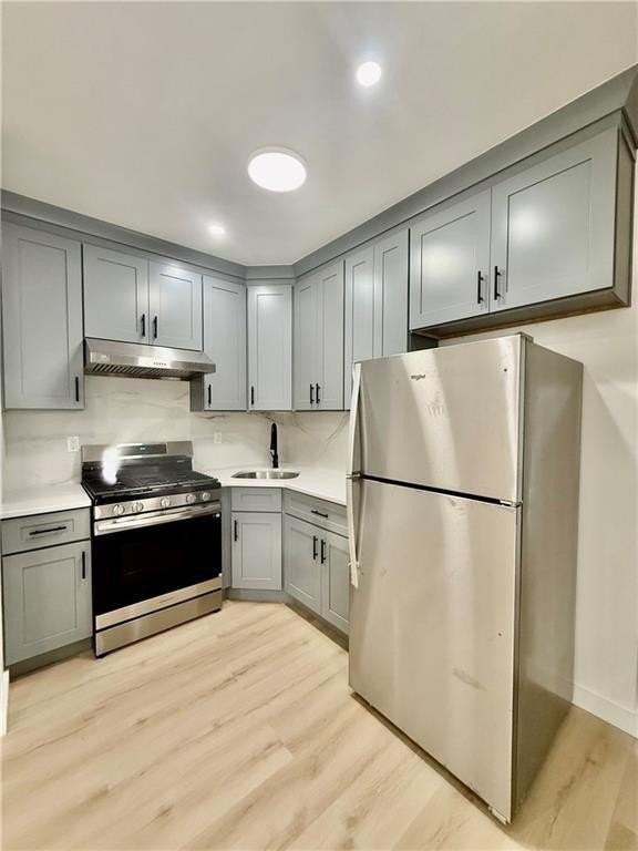 1561 E 32nd St #2 - Photo 4 of 11