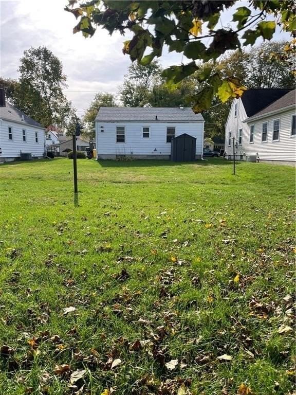560 Beecher St - Photo 2 of 6