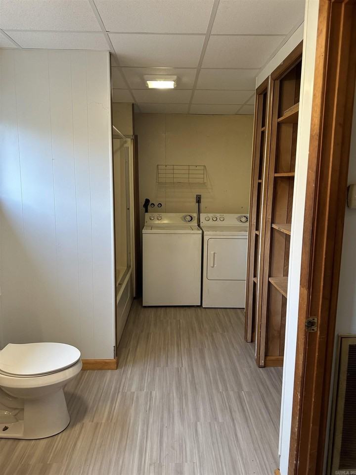 6604 Fitts Rd - Photo 2 of 12