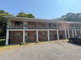 featured image of 318 E Purdon St