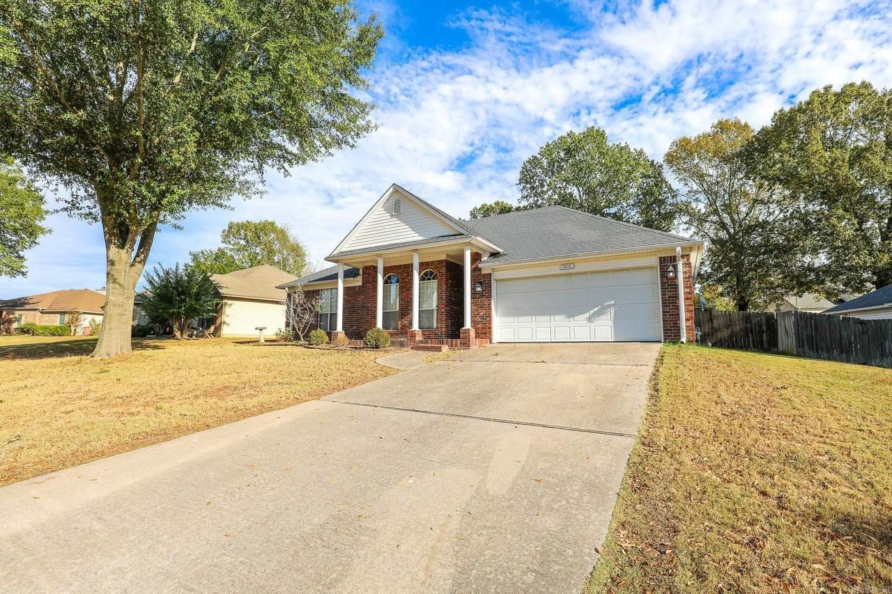 1816 Dove Dr - Photo 3 of 39