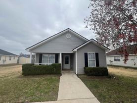 215 Haverhill Cir - Photo 1 of 1