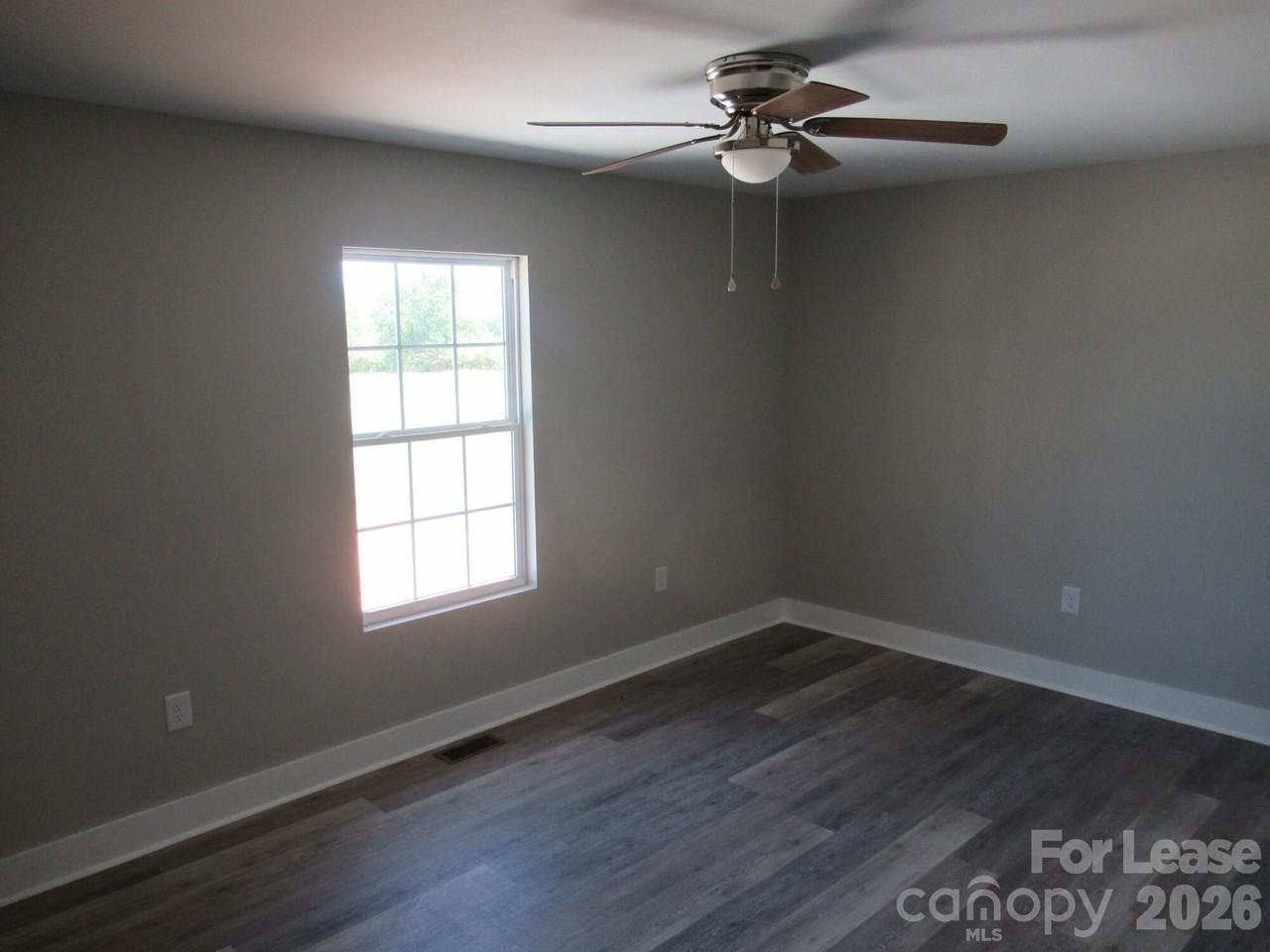 427 Northbrook Iii School Rd - Photo 7 of 15