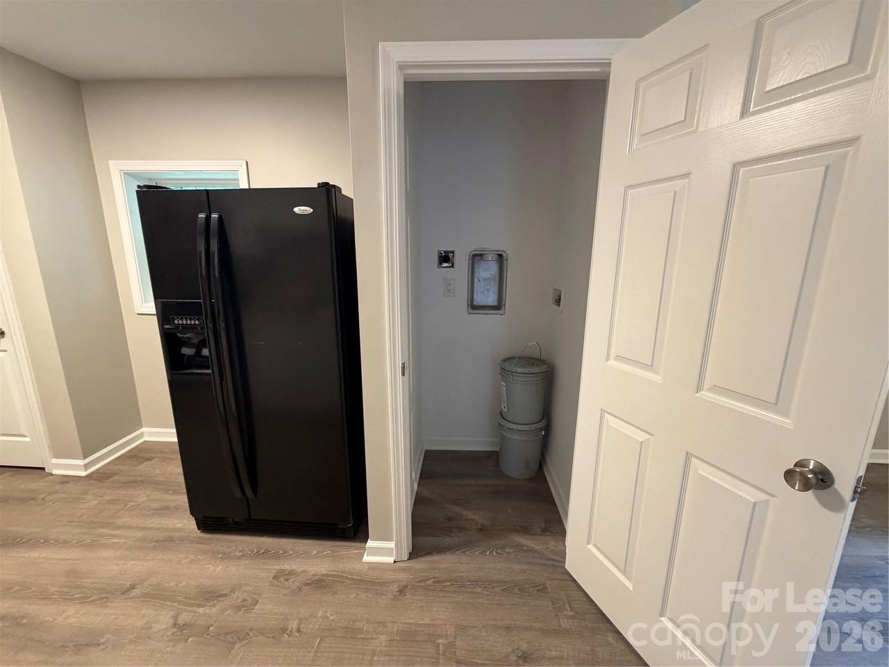 2621 E Greenbriar Rd - Photo 4 of 12