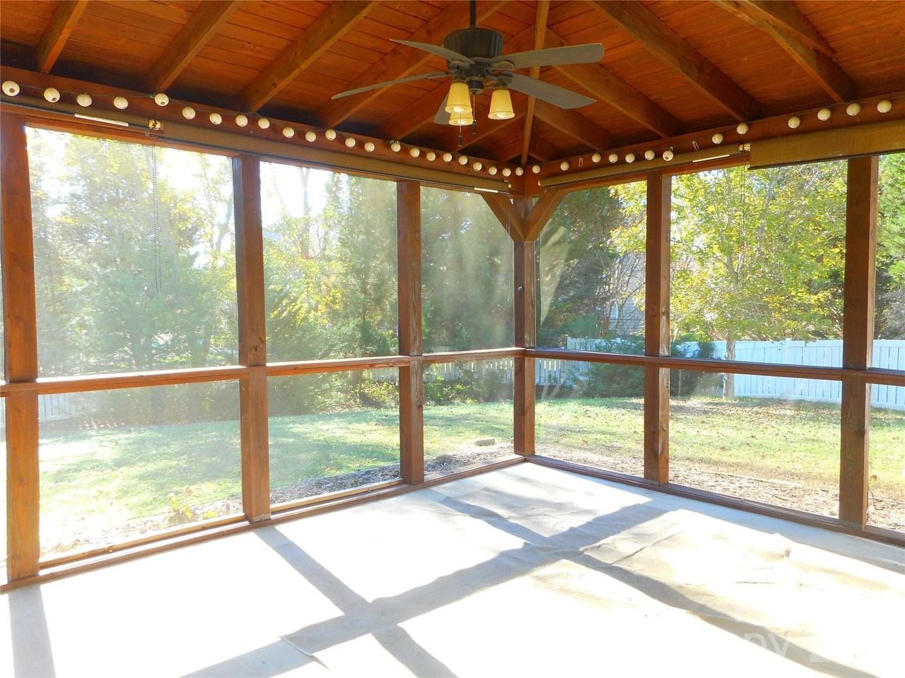 5722 El Campo Ct - Photo 4 of 26