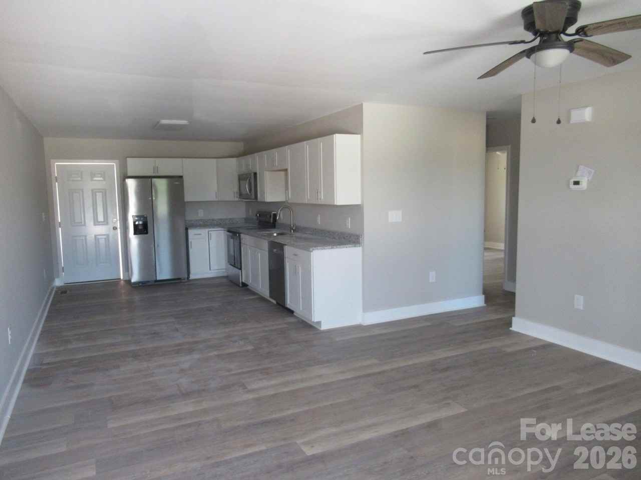 429 Northbrook Iii School Rd - Photo 4 of 15