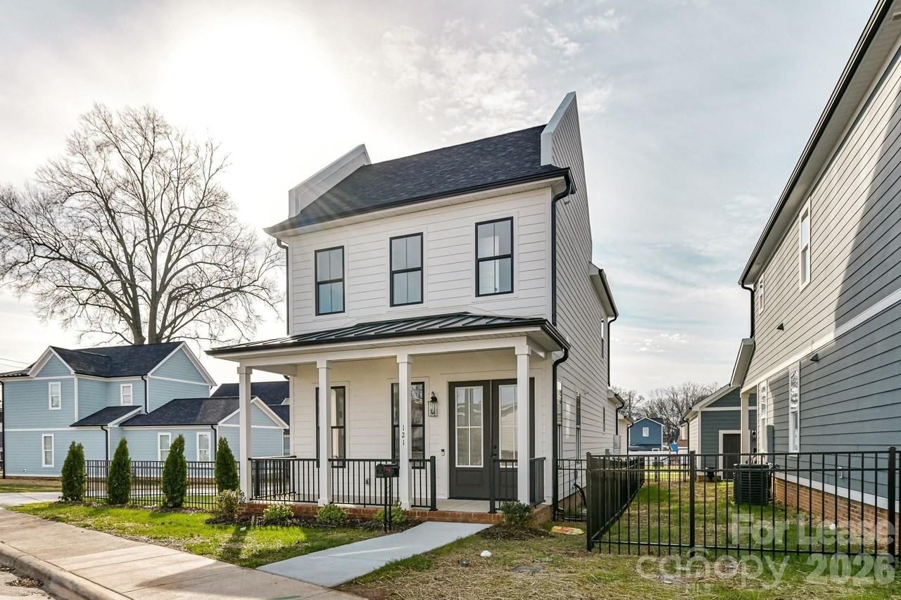 121 W F St - Photo 4 of 42