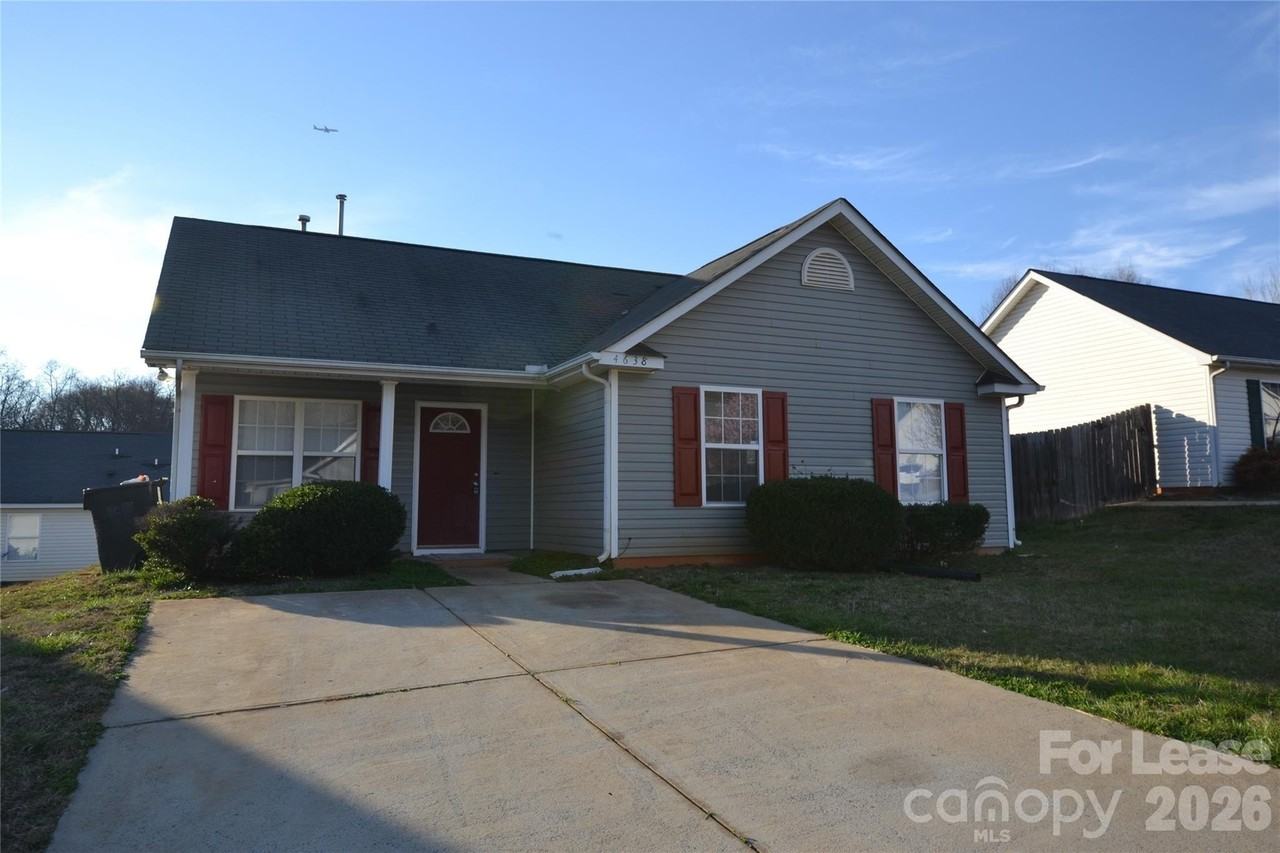 4638 Palm Breeze Ln - Photo 2 of 25