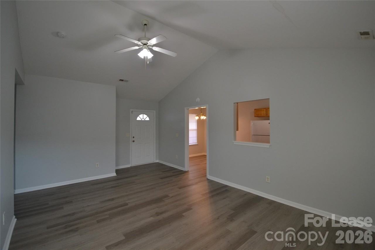 4638 Palm Breeze Ln - Photo 5 of 25