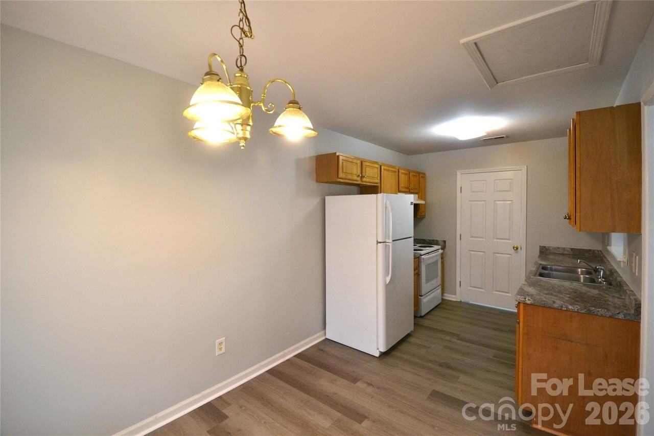 4638 Palm Breeze Ln - Photo 7 of 25