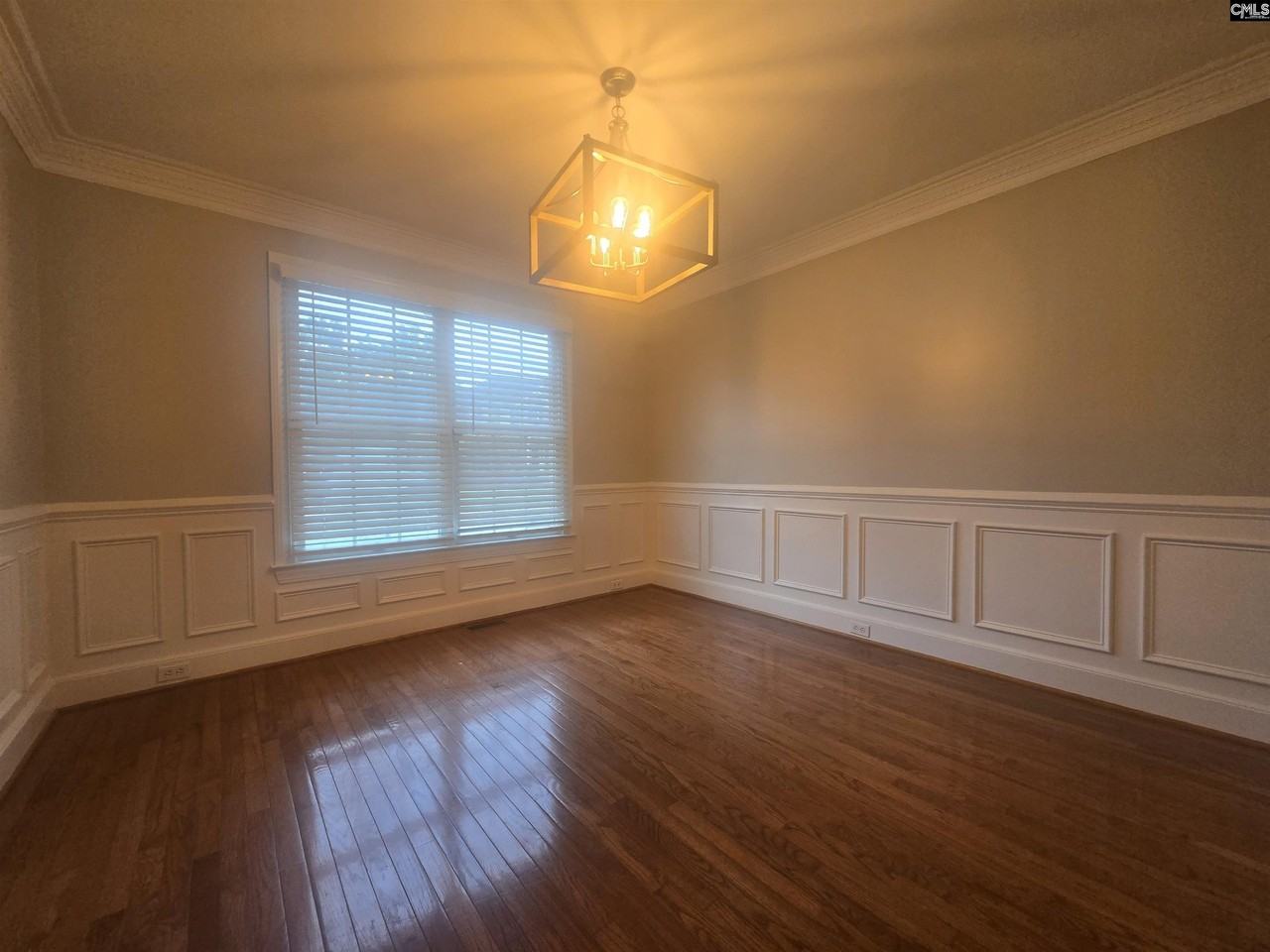 219 Hillridge Way - Photo 5 of 29