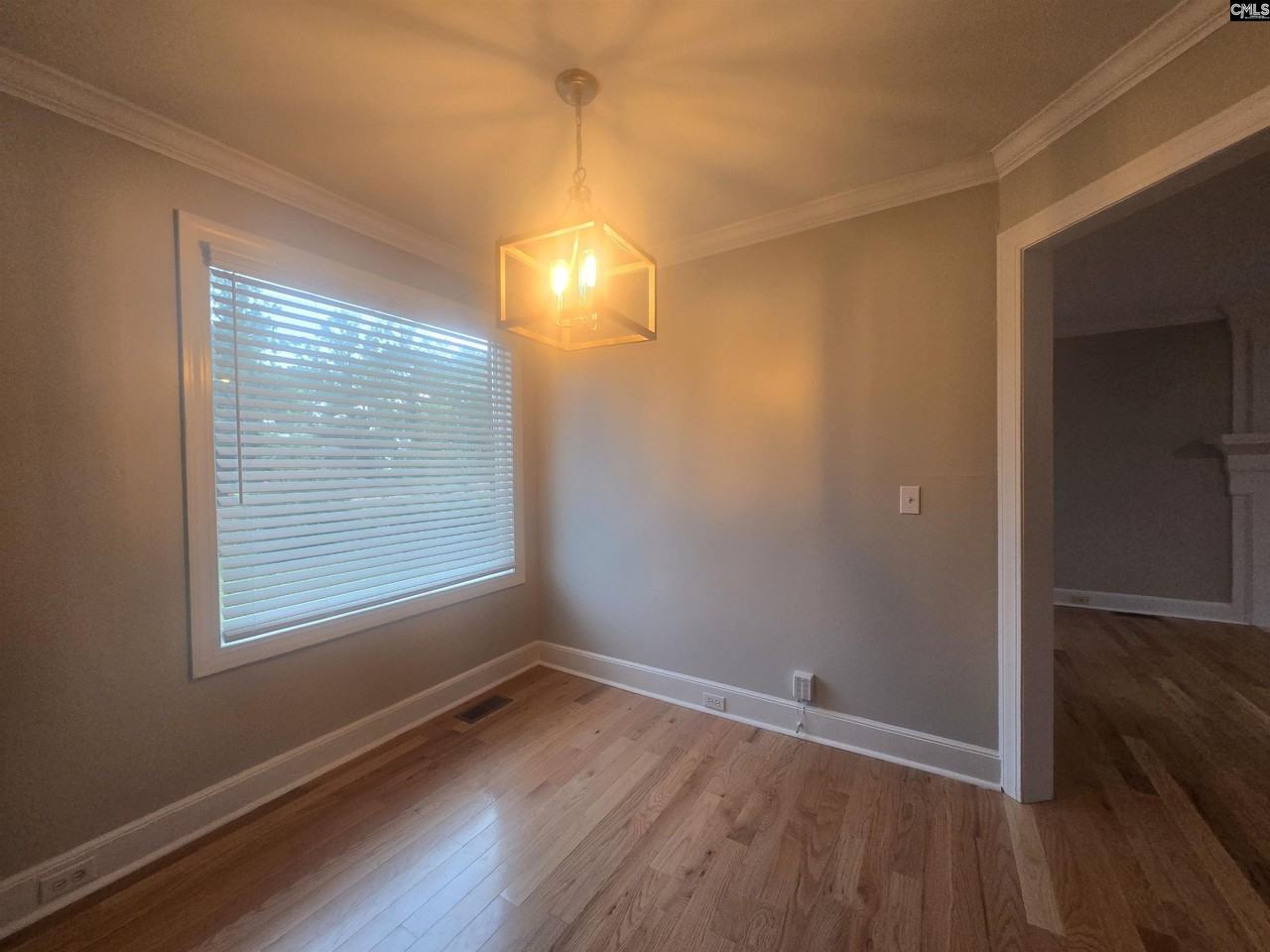 219 Hillridge Way - Photo 6 of 29