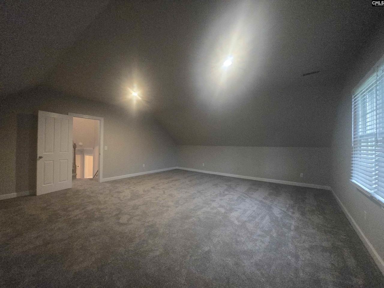 219 Hillridge Way - Photo 7 of 29
