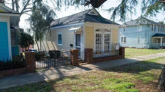 728 Blanding St - Photo 1 of 1