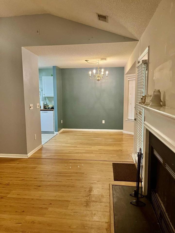 524 Beverly Dr - Photo 5 of 36