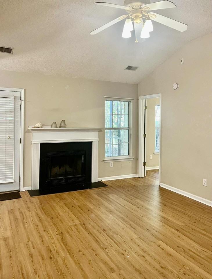 524 Beverly Dr - Photo 6 of 36