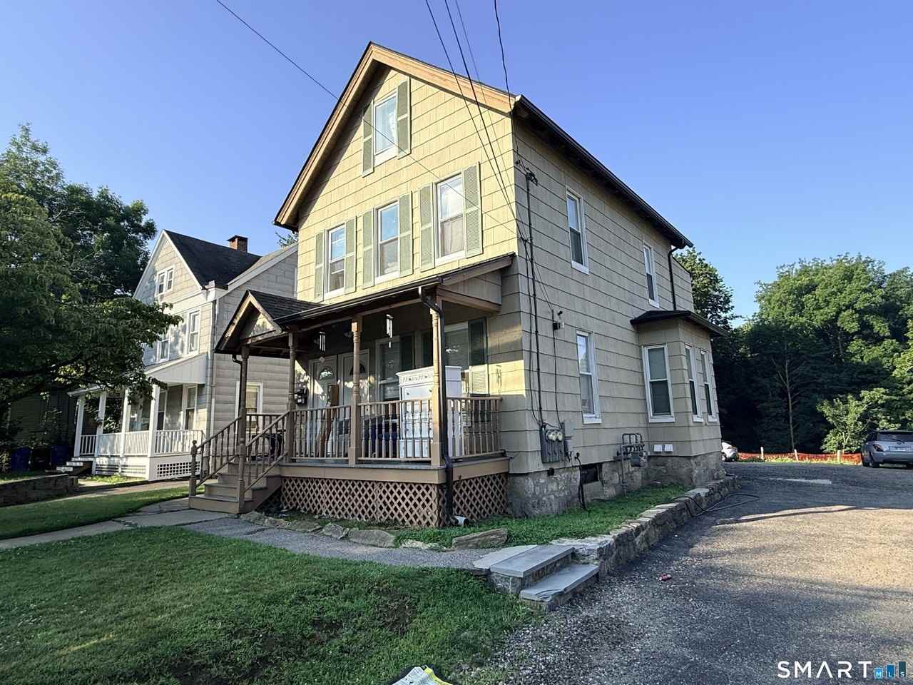 26 Taylor Ave - Photo 2 of 27