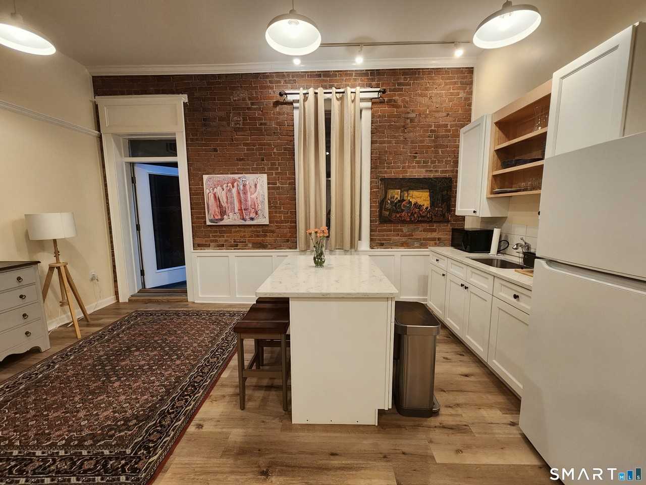 844 Grand Ave #1B - Photo 4 of 16