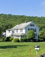 featured image of 194 Beacon Valley Rd