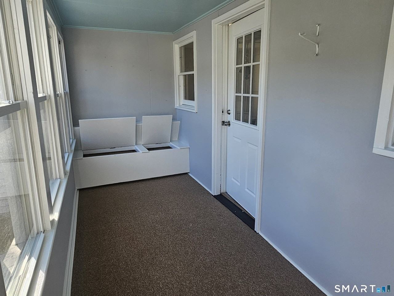 194 Beacon Valley Rd - Photo 4 of 24