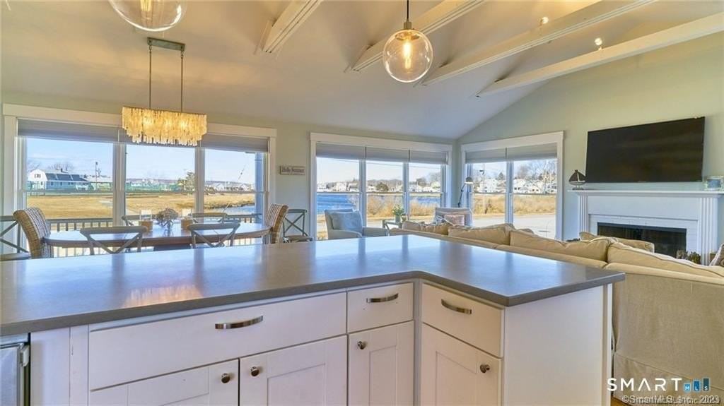 105 Sound Breeze Ave - Photo 3 of 38