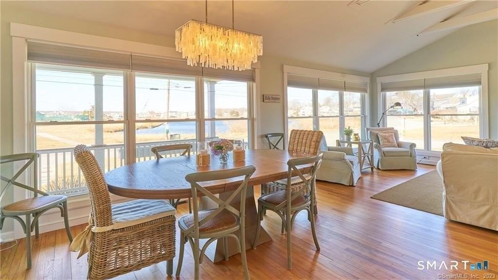 105 Sound Breeze Ave - Photo 4 of 38