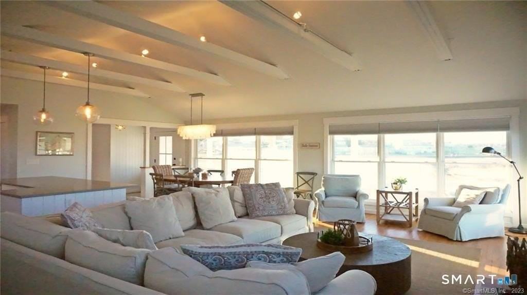 105 Sound Breeze Ave - Photo 6 of 38