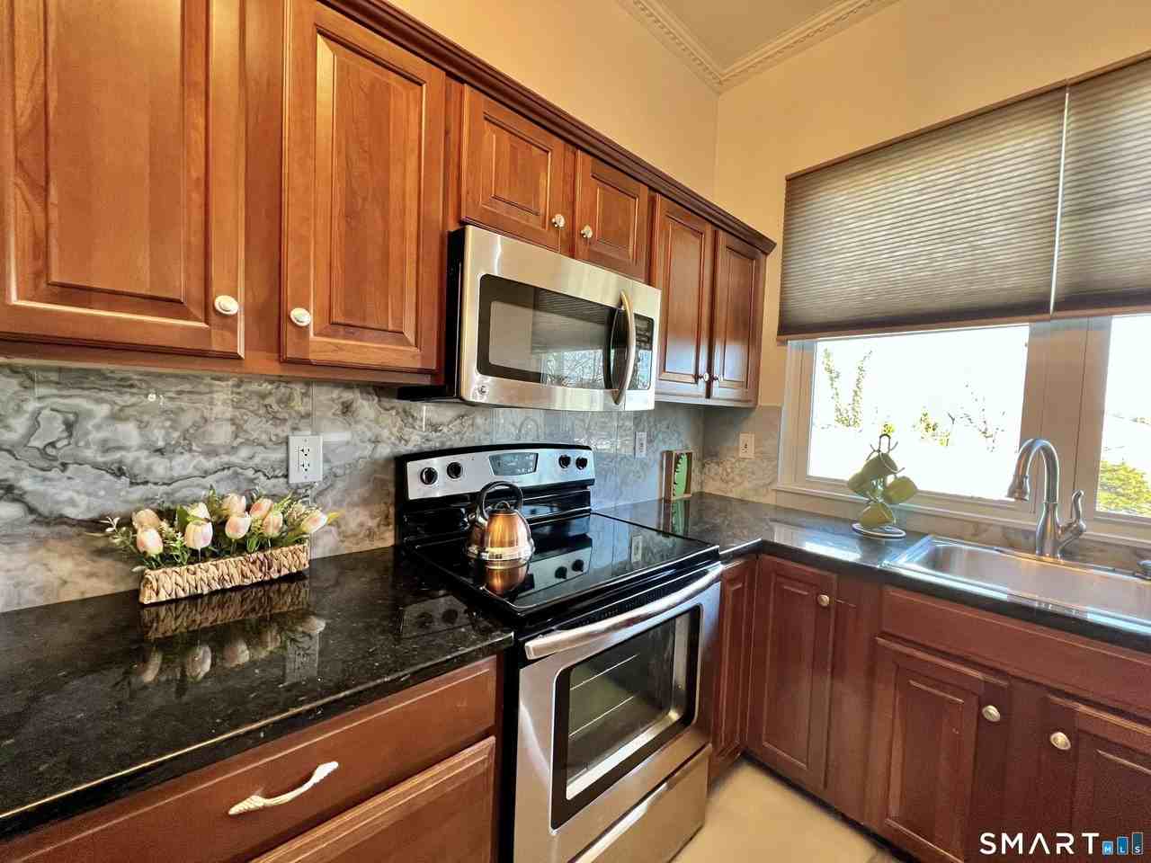 5 Hundley Ct #1D - Photo 7 of 20