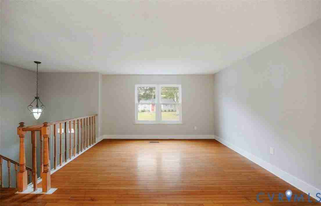 5712 Willowbranch Dr - Photo 4 of 23