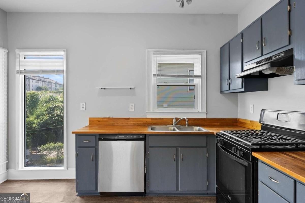 693 Myrtle St Ne - Photo 7 of 18