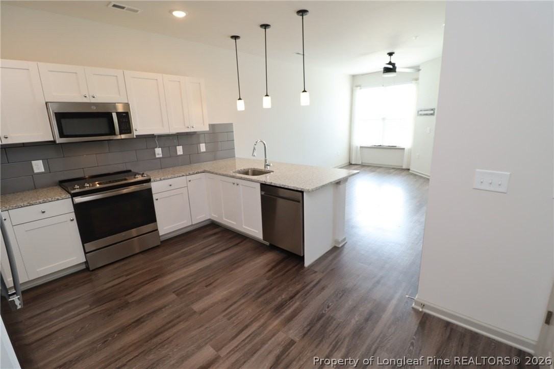 2402 Gathering Square Ct - Photo 4 of 25
