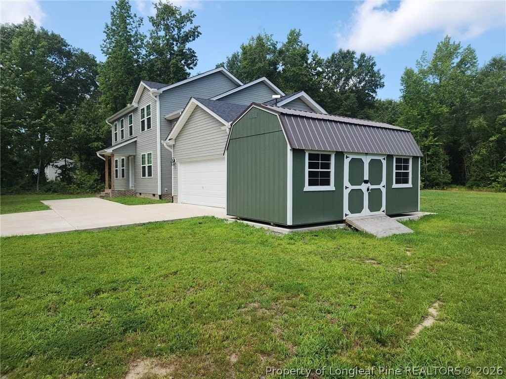 7811 Lucinda Ln - Photo 2 of 11