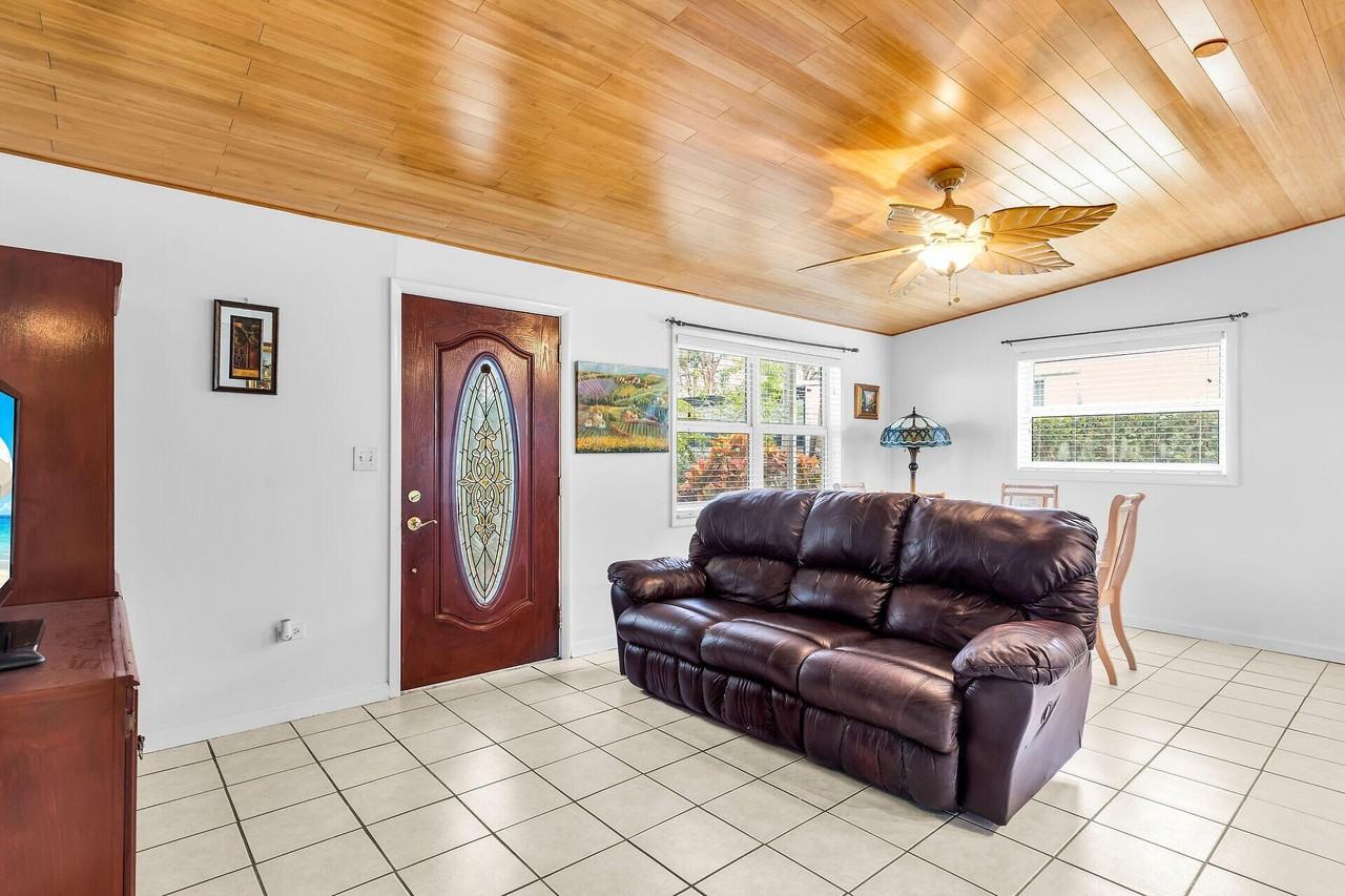 13 Bass Ave - Photo 7 of 33