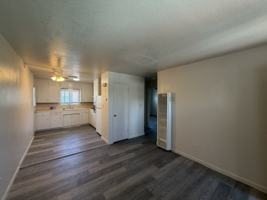 featured image of 218 College Ave #6