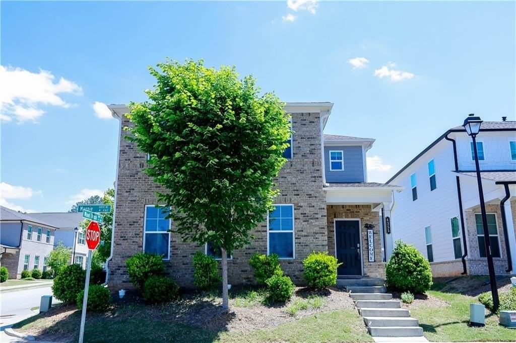 4355 Magpie Dr